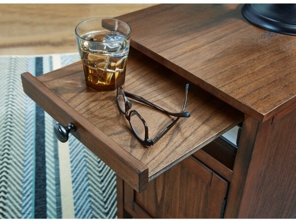 Trenton Chairside Table with USB and Power - Image 8
