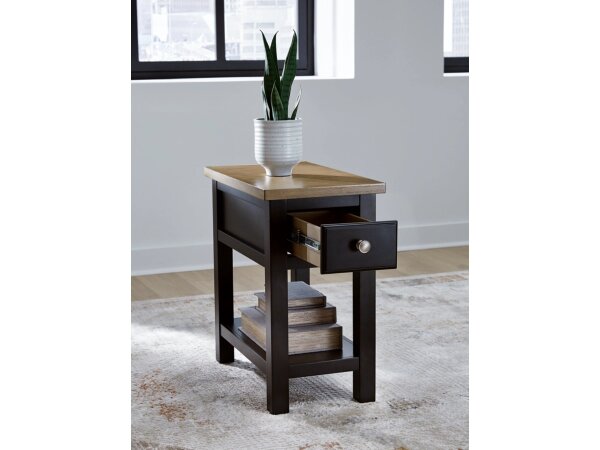 Drazmine Open Shelf Chairside Table - Image 8