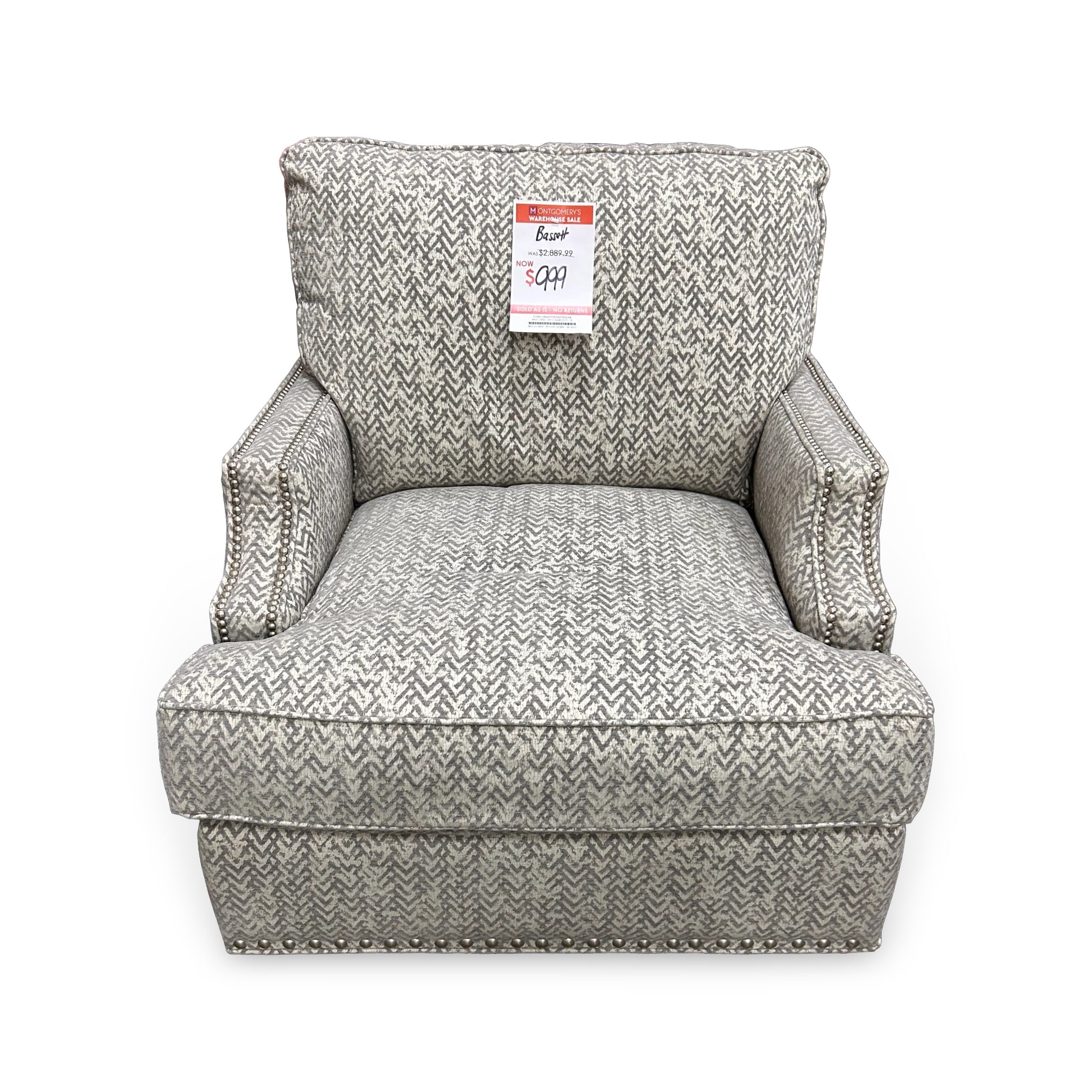 Scoop Arm Swivel Chair