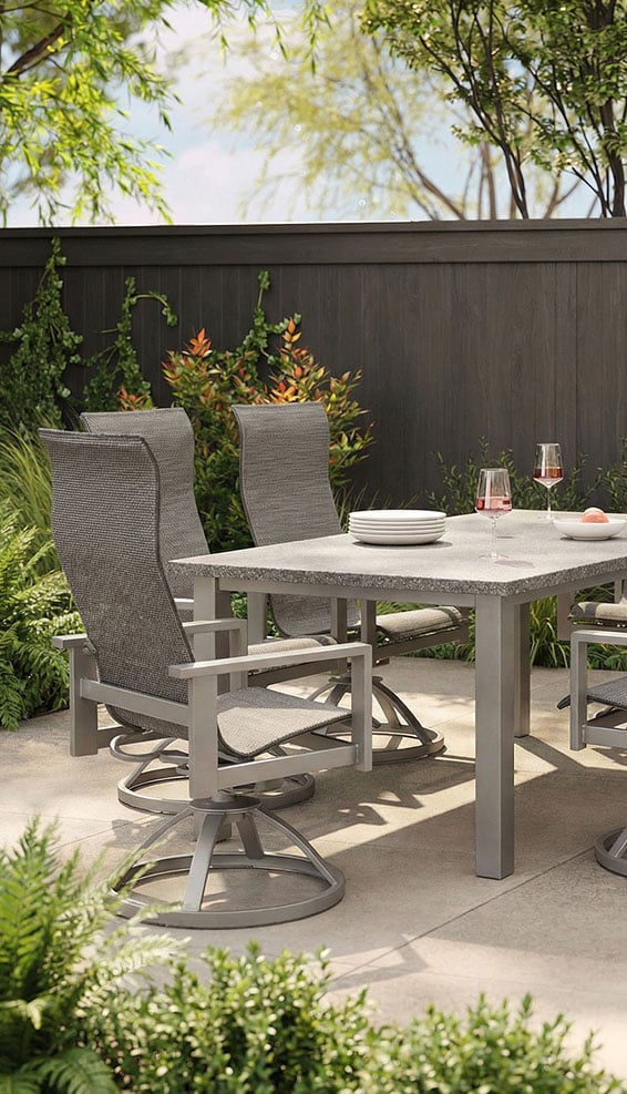 OutdoorDining